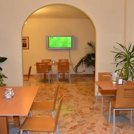 Hotel A-14 3*