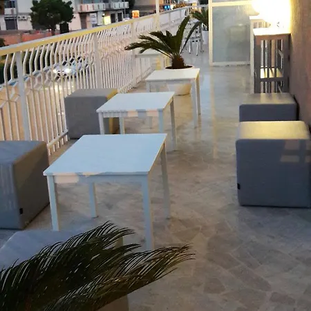Hotel A-14 3*