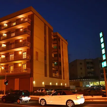 Hotel A-14 Modugno