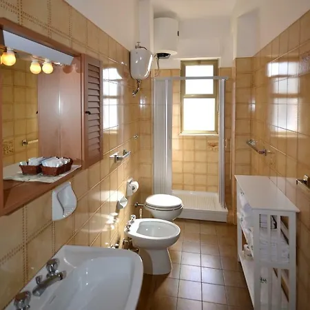 Hotel A-14