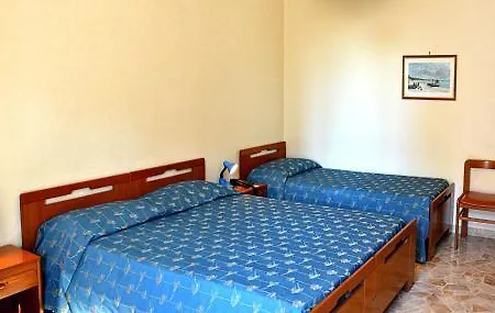 A-14 3* モドゥーニョ