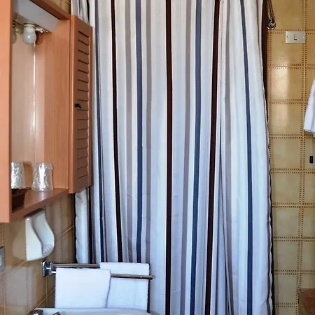 Hotel A-14 3*
