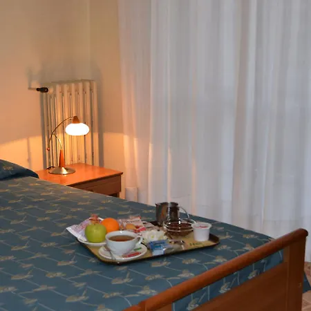Hotell A-14 3*